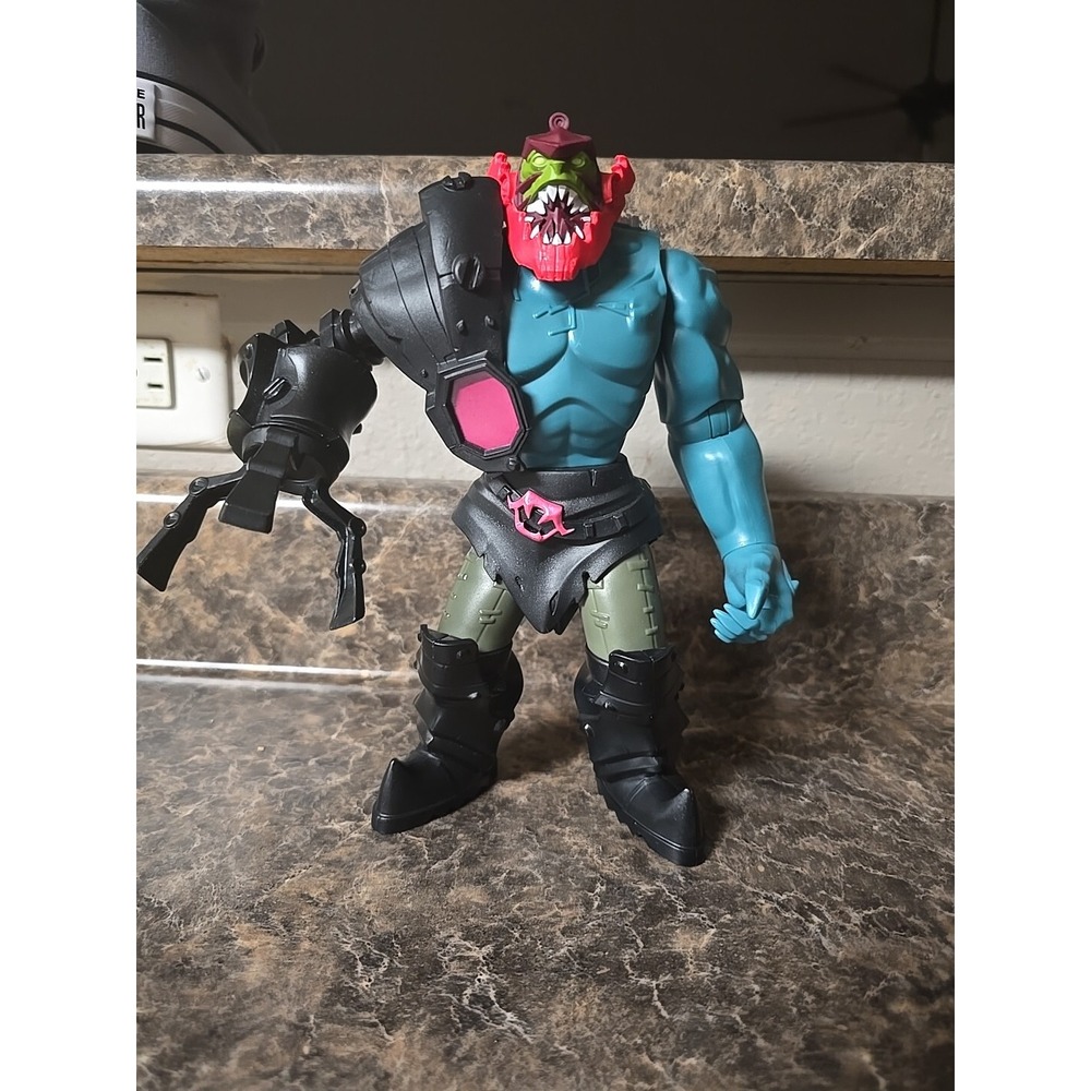 HE-MAN And The Masters Of The Universe TRAP JAW Power Attack Figure NETFLIX